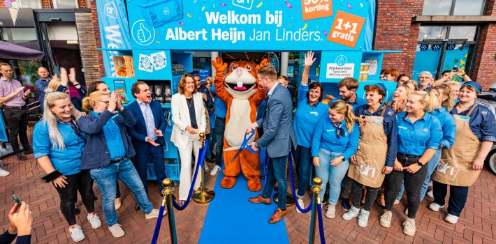 Albert Heijn Jan Linders Bergen feestelijk geopend