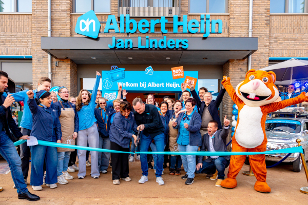 Gezellig druk bij opening Albert Heijn Jan Linders Reusel