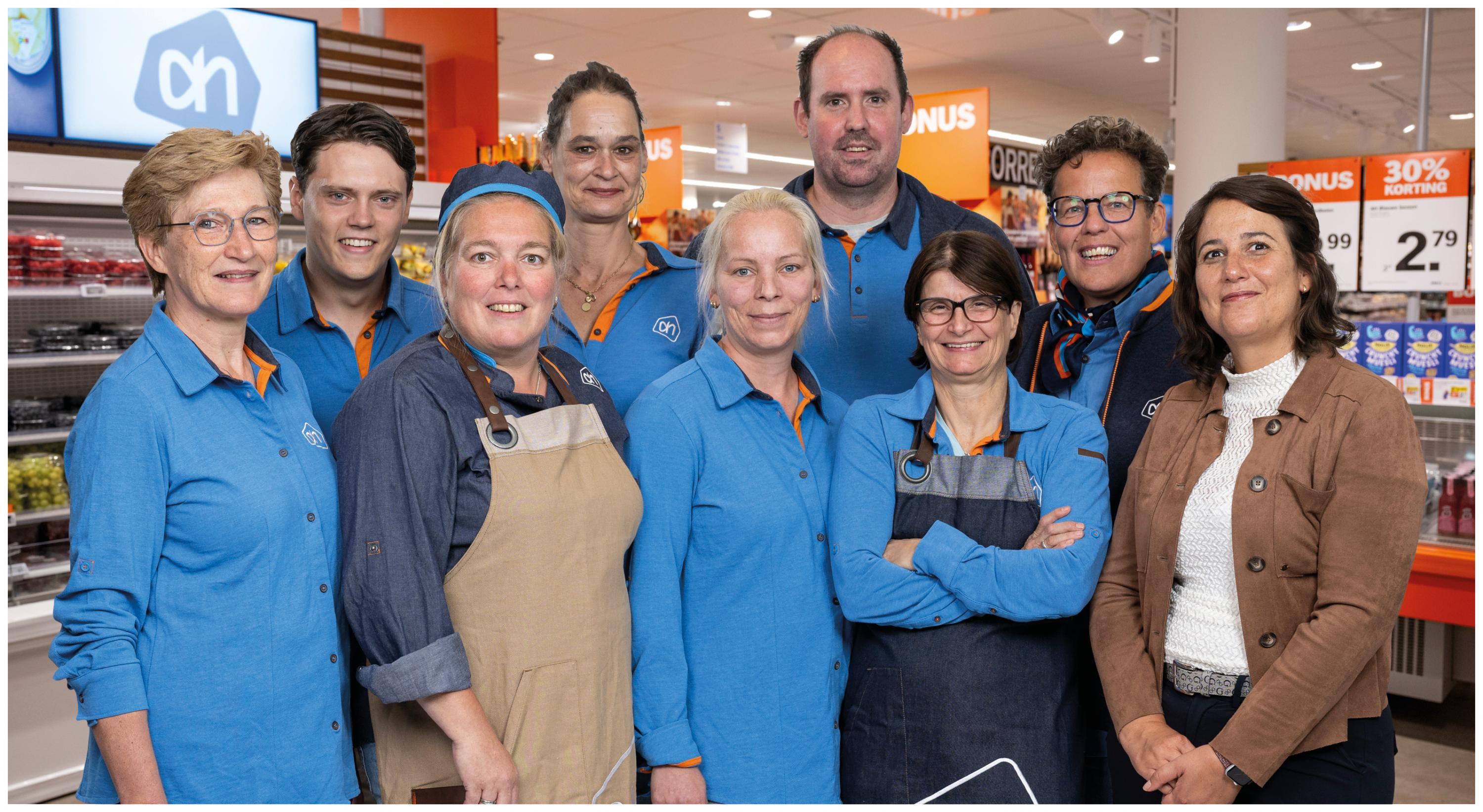 Winkelteam Velden. Foto - Albert Heijn Jan Linders, Dirk Brand.jpg
